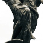 Архетипическое противостояние Зевса и Аида в философском контексте